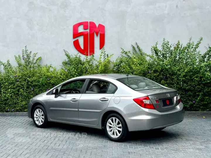 CIVIC 1.8 LXS 16V FLEX 4P AUTOMÁTICO