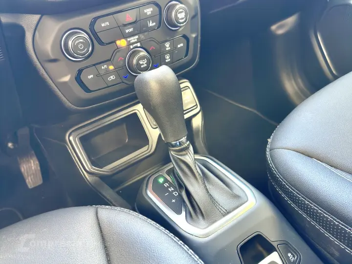 RENEGADE 1.3 T270 TURBO FLEX SPORT ALTITUDE AT6