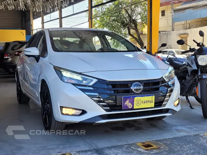 VERSA Exclusive 1.6 16V Flex Aut.