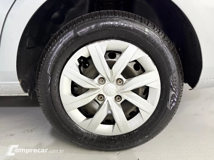 VOYAGE 1.0 12V MPI Totalflex
