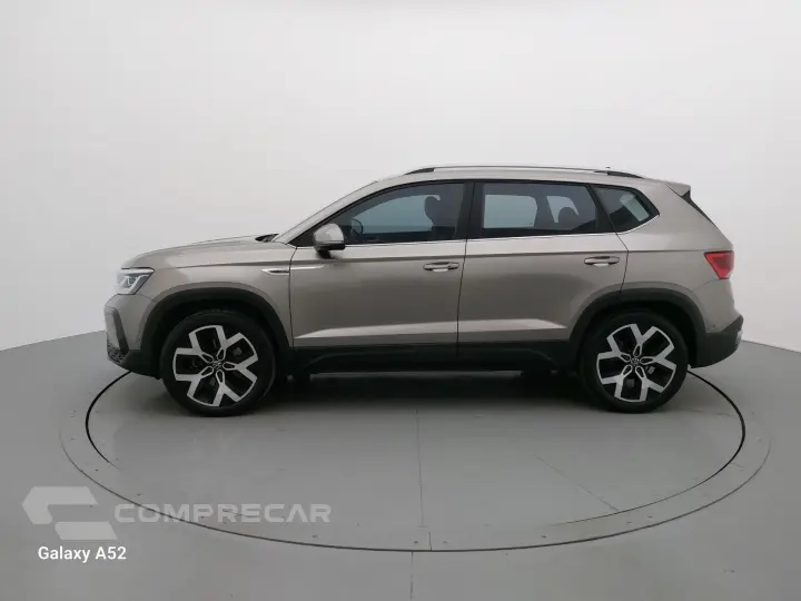 TAOS 1.4 250 TSI TOTAL FLEX HIGHLINE AUTOMÁTICO