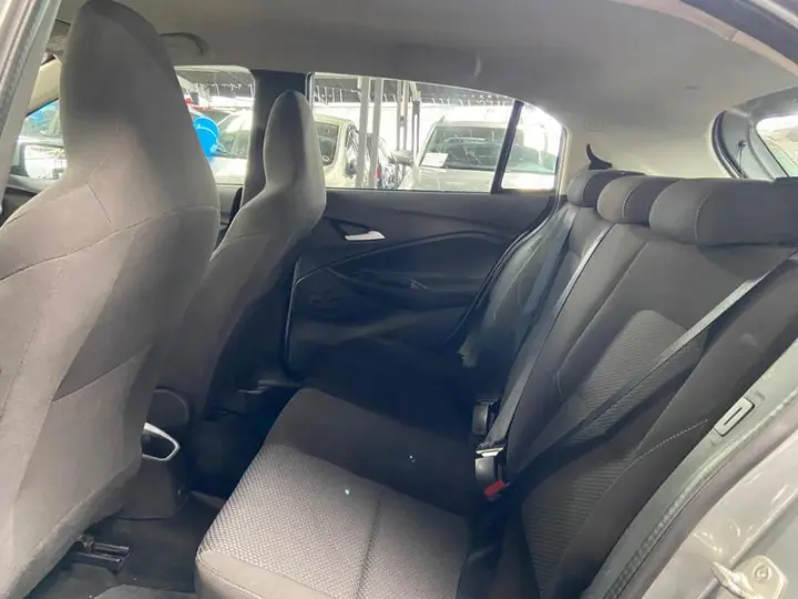 ONIX HATCH LT 1.0 12V TB FLEX