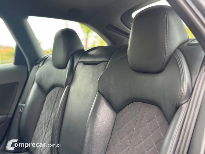 RS6 4.0 AVANT V8 32V BI-TURBO GASOLINA 4P TIPTRONIC