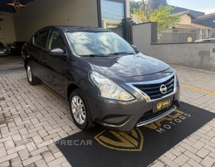 VERSA SV 1.6 16V FlexStart 4p Mec.