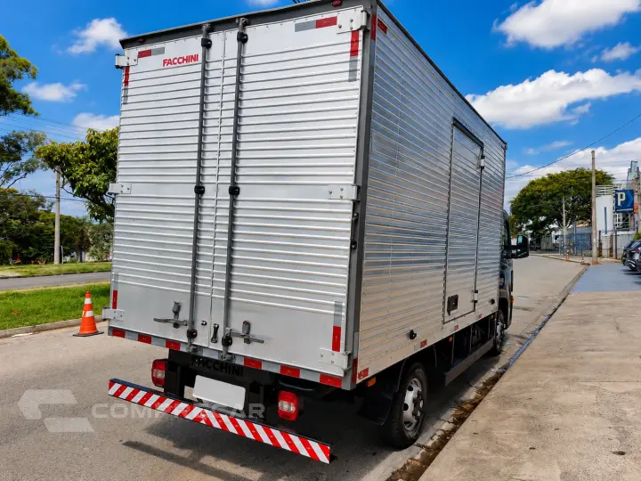 Delivery Express+ 3.0 Prime + (Baú Facchini)