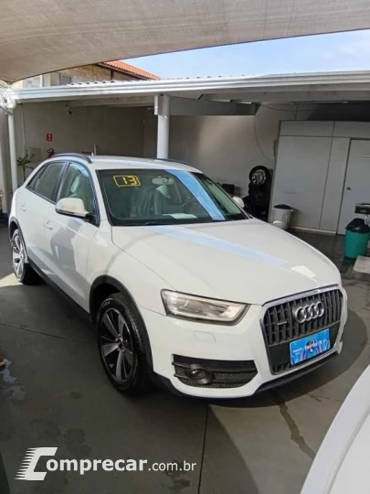 Q3 2.0 4P TFSI AMBIENTE QUATTRO S-TRONIC AUTOMÁTICO