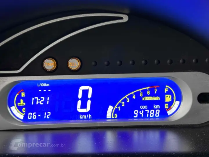 QQ 1.0 MPFI 12V GASOLINA 4P MANUAL