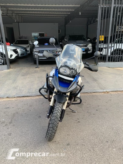 GS1200