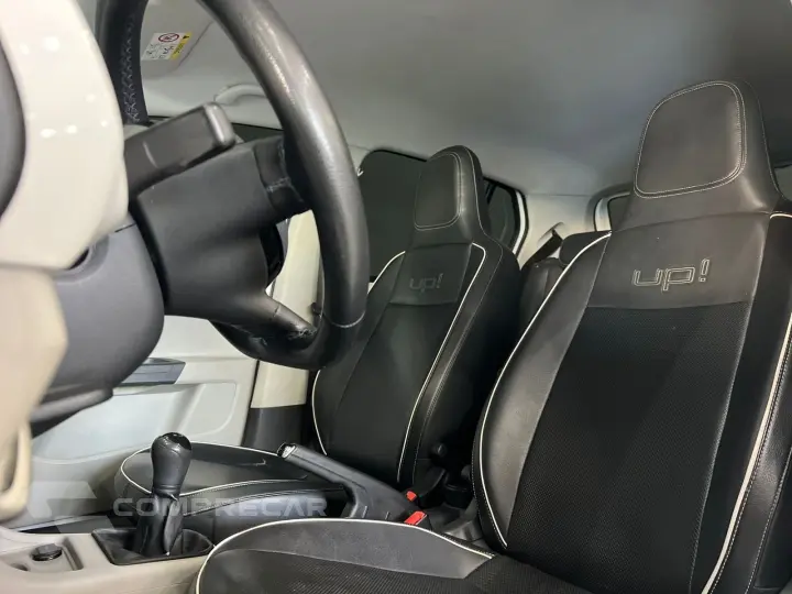 UP 1.0 TSI HIGH UP 12V FLEX 4P MANUAL