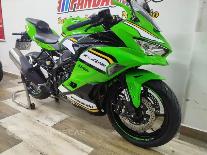 NINJA ZX4 RR