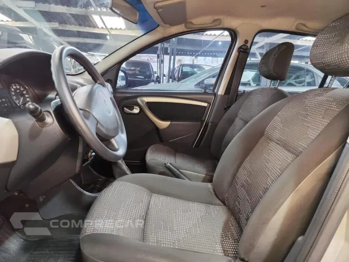 SANDERO 1.6 EXPRESSION 16V FLEX 4P MANUAL
