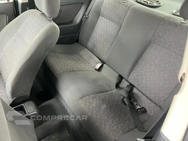 ASTRA HATCH - 2.0 MPFI ADVANTAGE 8V 2P MANUAL