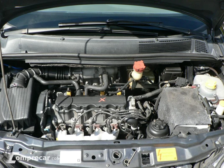ZAFIRA 2.0 MPFI Expression 8V