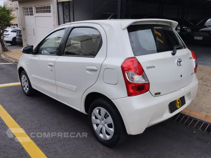Etios Hatch 1.5 16V 4P FLEX XS