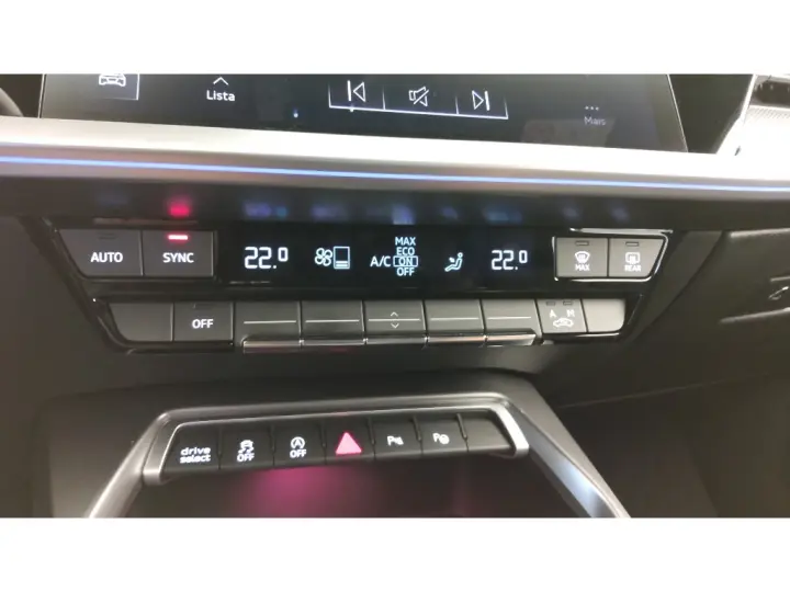 A3 2.0 40 TFSI MHEV SPORTBACK PERFORMANCE BLACK S-TRONIC