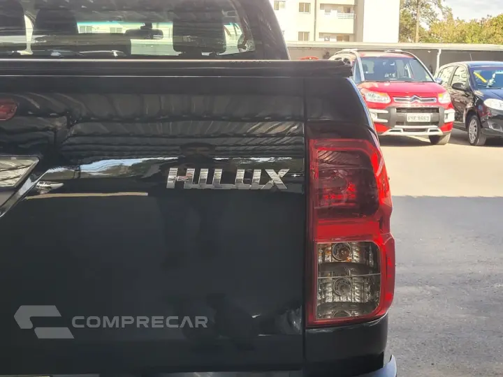 Hilux CD SR 4x2 2.7 16V/2.7 Flex Aut.