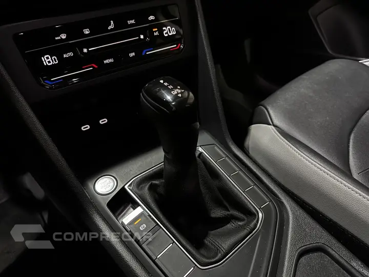 TAOS 1.4 250 TSI TOTAL FLEX COMFORTLINE AUTOMÁTICO