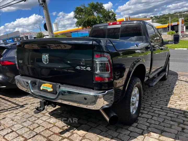 2500 6.7 Laramie 4X4 CD I6 Turbo