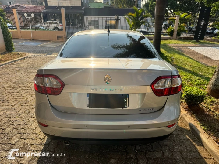FLUENCE 2.0 Dynamique 16V