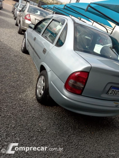 Classic Sedan 1.0 4P FLEX LIFE