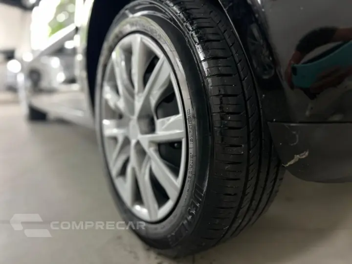 POLO 1.6 MI 8V E-FLEX 4P MANUAL