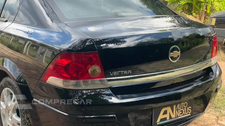 VECTRA 2.0 MPFI Elegance 8V