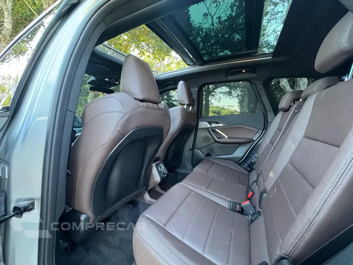 X1 2.0 16V Turbo Sdrive20i M Sport