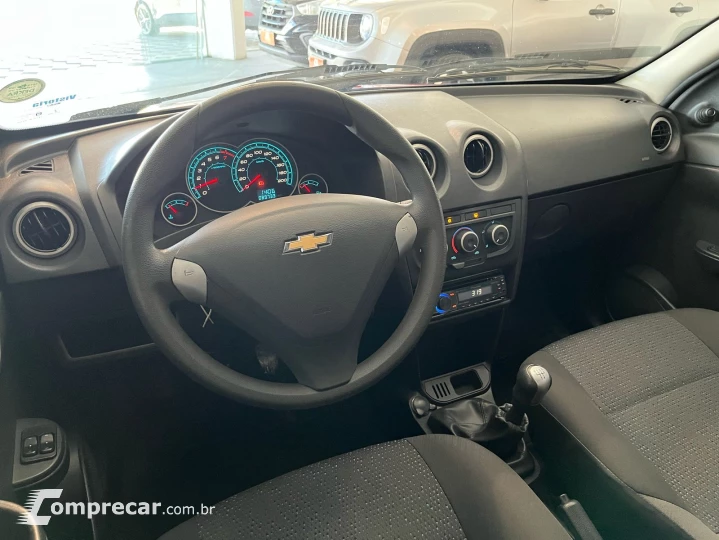 CELTA 1.0 MPFI LT 8V