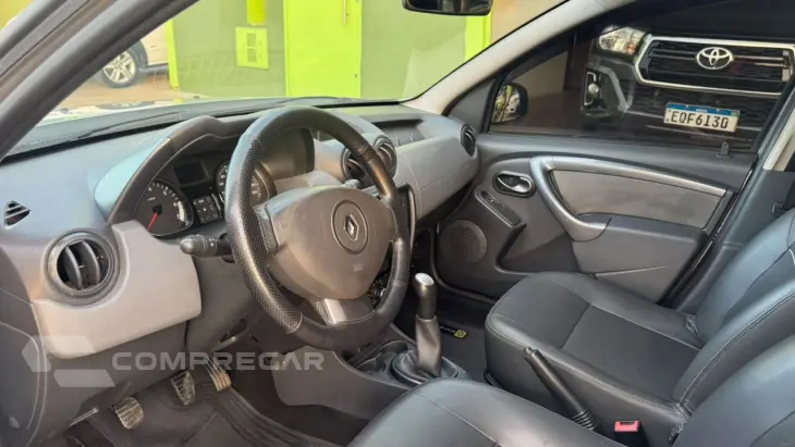 Duster 1.6 16V 4P FLEX DYNAMIQUE