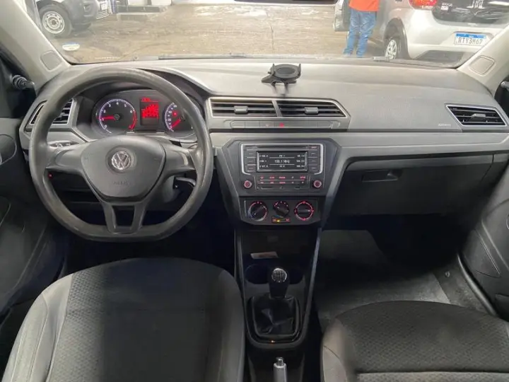 VOYAGE 1.0L MC4