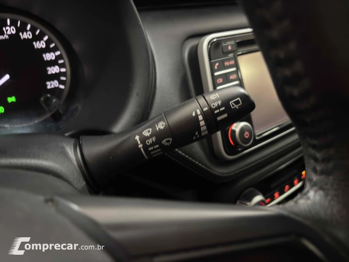 KICKS 1.6 16V FLEXSTART SL 4P XTRONIC
