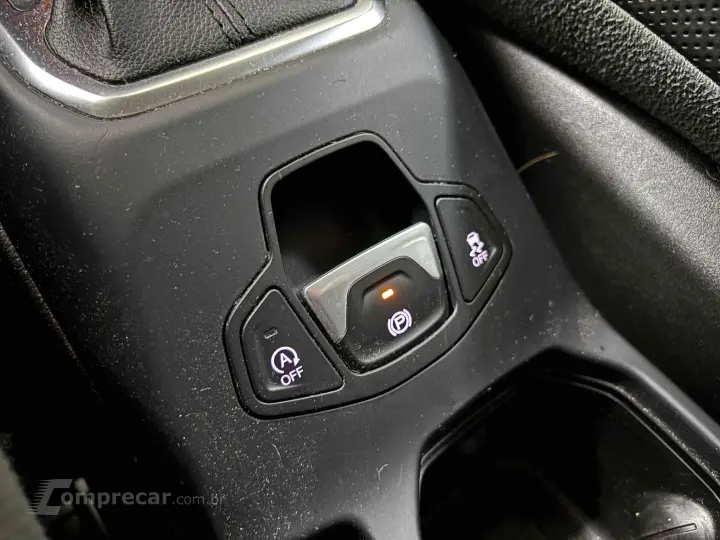 RENEGADE 1.8 16V FLEX LONGITUDE 4P AUTOMÁTICO