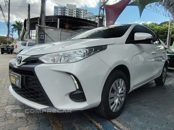 YARIS 1.3 16V XL LIVE MULTIDRIVE