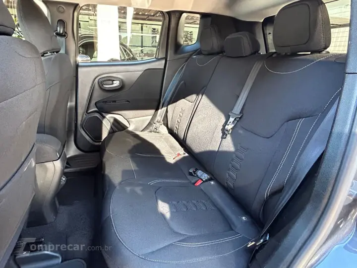 Renegade Sport T270 1.3 TB 4x2 Flex Aut.