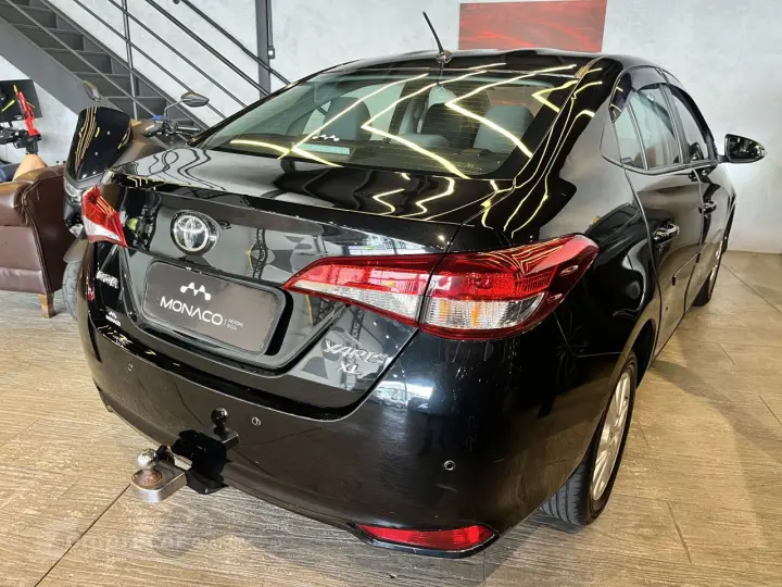 Yaris Sedan 1.5 16V 4P FLEX XL PLUS TECH MULTIDRIVE AUTOMÁTI