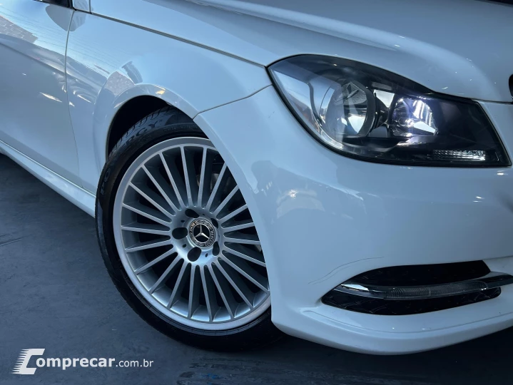 C 180 1.8 CGI COUPÉ TURBO 16V GASOLINA 2P AUTOMÁTICO