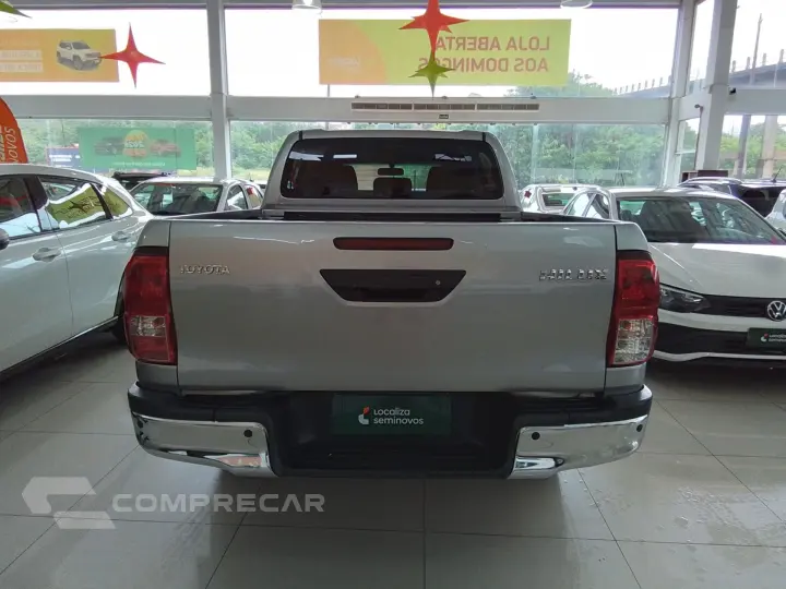 HILUX 2.8 D-4D TURBO DIESEL CD SR 4X4 AUTOMÁTICO