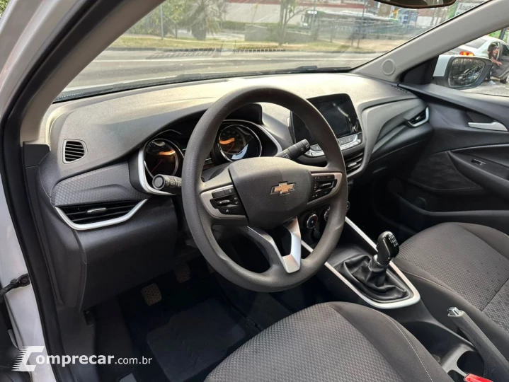ONIX SEDAN Plus LT 1.0 12V TB Flex Mec.