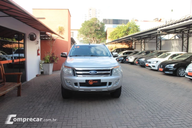 Ranger 3.2 20V CABINE DUPLA 4X4 LIMITED TURBO DIESEL AUTOMÁT
