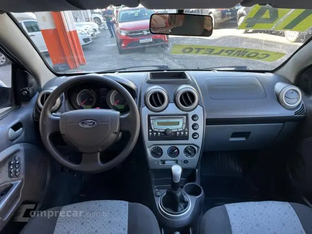 FIESTA HATCH - 1.6 ROCAM HATCH 8V 4P MANUAL