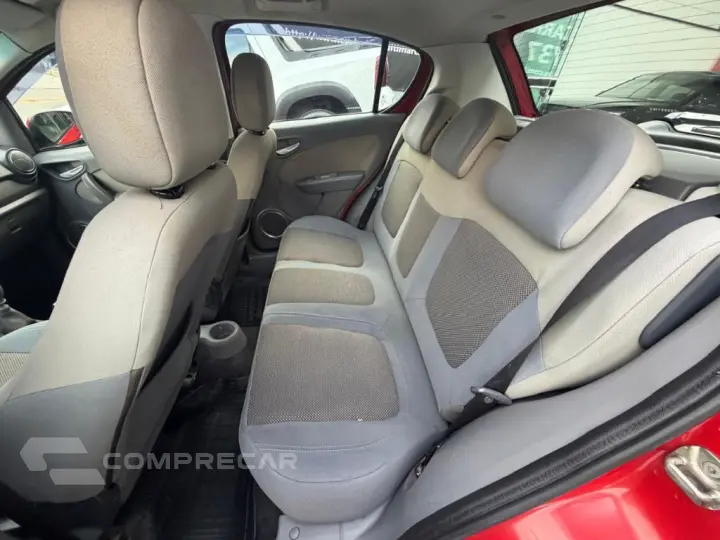 Palio ESSENCE 1.6 Flex 16V 5p