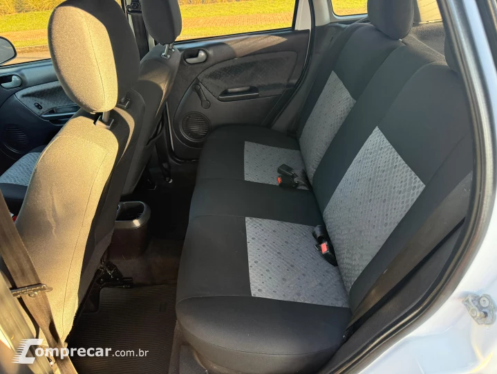 FIESTA 1.6 SE Hatch 16V