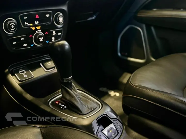 COMPASS 2.0 16V FLEX LONGITUDE AUTOMÁTICO