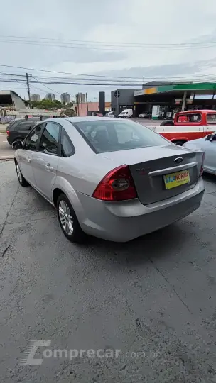 FOCUS 1.6 GL Sedan 16V