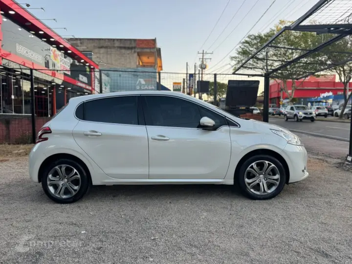 208 1.6 16V 4P FLEX GRIFFE AUTOMÁTICO