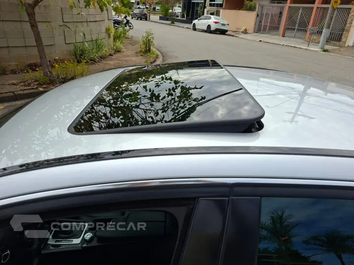 C 180 1.8 Cgi Classic 16V Turbo Gasolina 4P Automático