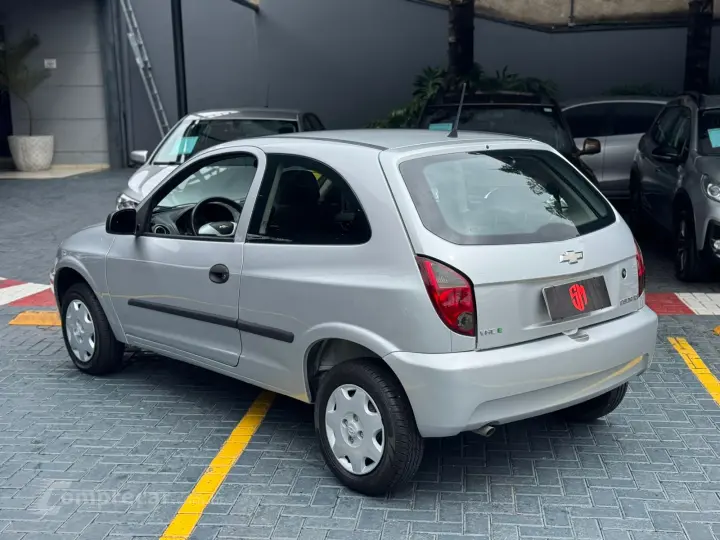 CELTA 1.0 MPFI LS 8V