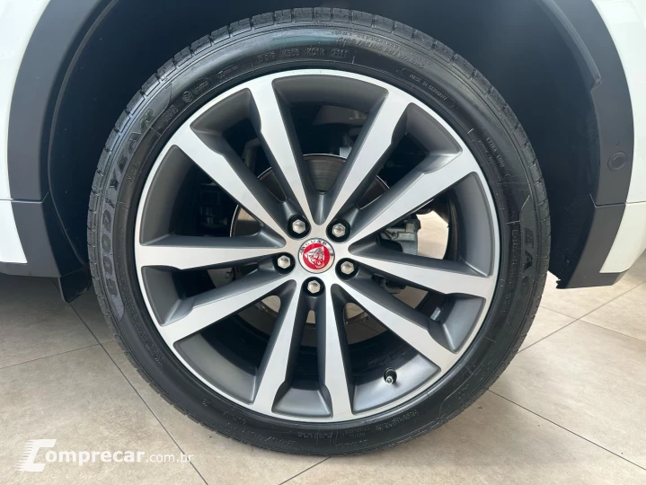 E-PACE 2.0 16V P300 GASOLINA R-DYNAMIC SE AWD AUTOMÁTICO