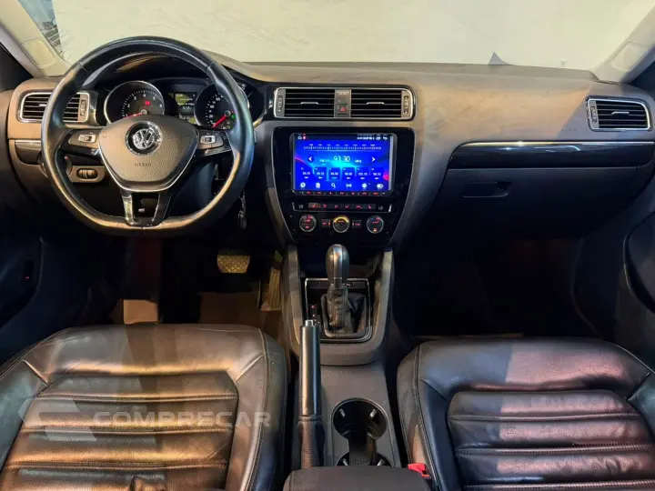 Jetta 2.0 Tsi Highline 211Cv Gasolina 4P Tiptronic