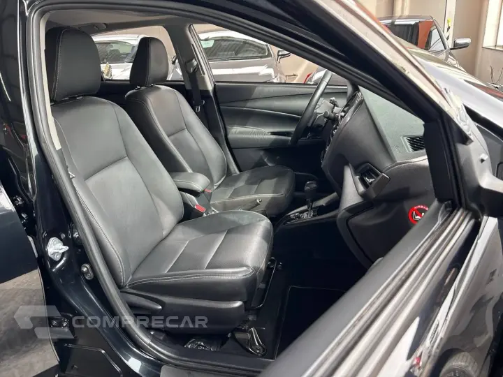 YARIS XLS Sedan 1.5 Flex 16V 4p Aut.
